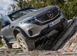 Електрическият Mercedes EQC стана брутален всъдеход 16