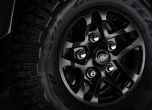 Двумилионният Land Rover Defender събира пари за 