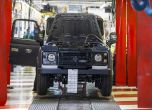 Двумилионният Land Rover Defender събира пари за 