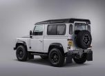 Двумилионният Land Rover Defender събира пари за 