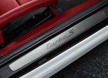 Porsche представи ексклузивни екстри за 911 14