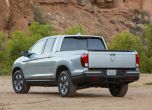 Новият Honda Ridgeline е по-конвенционален и може да озвучава партита 4
