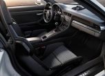 ВИДЕО: Porsche 911 R играе криеница със сателит 14