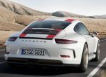 ВИДЕО: Porsche 911 R играе криеница със сателит 18