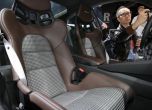 ВИДЕО: Porsche 911 R играе криеница със сателит 27