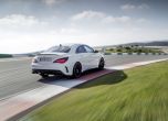 Mercedes показва в Ню Йорк новия CLA 33