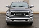 Ram 3500 Limited: пикапът за разглезени каубои (видео) 12