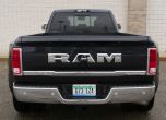 Ram 3500 Limited: пикапът за разглезени каубои (видео) 14