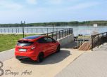 Ford Fiesta Red Edition: автомобил, който не се притеснява да е на лимита 10