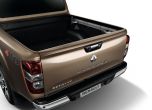 Пикапът Renault Alaskan дебютира в Колумбия 15