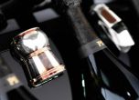 Aston Martin и Dom Pérignon с най-скъпата поставка за шампанско в света 13