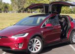 Tesla представи къса версия на Model X 12