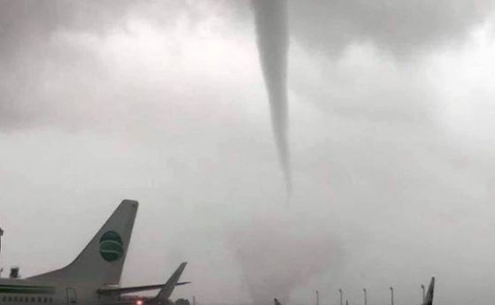 Торнадо удари летището в Анталия, 12 души са ранени