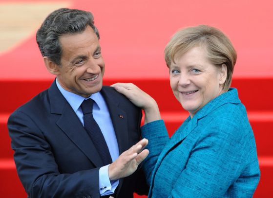 Меркел и Саркози обсъждат спасяване на еврото