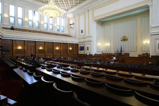 Пленарната зала в парламента