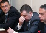 Мирослав Найденов (в средата) по време на днешното заседание. Снимка: БГНЕС