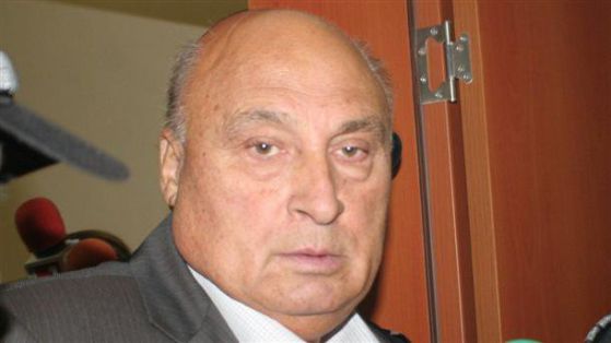 Цар Киро 3 дни на свобода за погребението на брат си