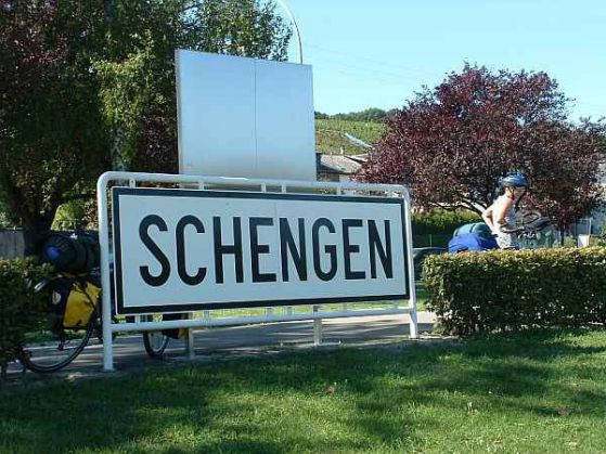 Берлин: Забравете за Шенген