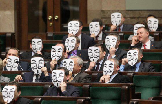 Полша спира ACTA