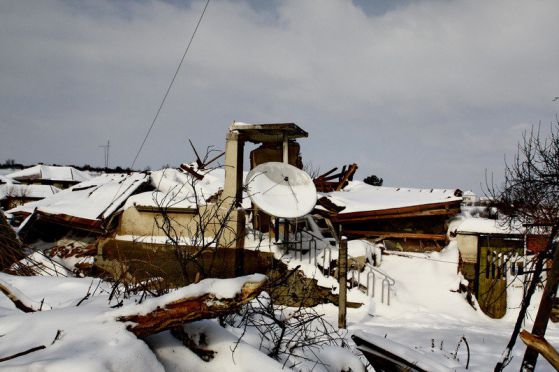 Село Бисер, 8 февруари 2012 година - два дни след наводнението, отнело живота на 8 души.