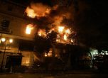 Над 45 сгради опожарени след снощните сблъсъци в Атина 