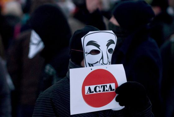 Протест срещу ACTA. Снимка: ЕРА/БГНЕС
