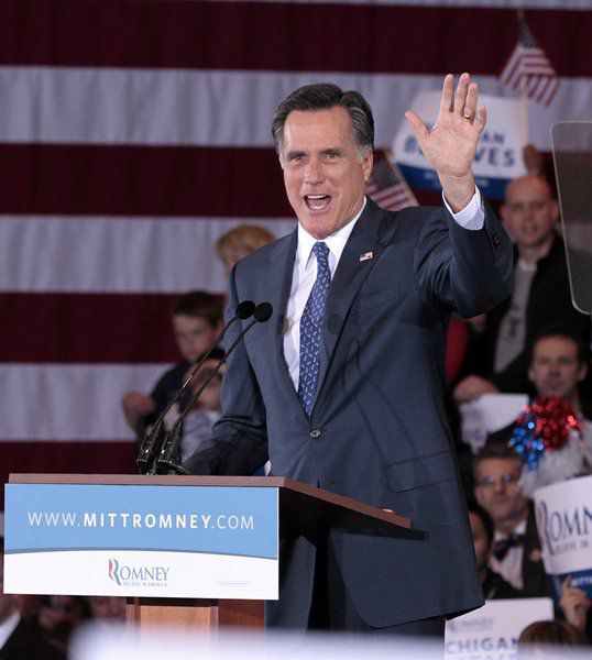 Ромни печели в Аризона и Мичиган