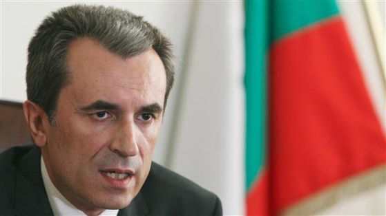 Орешарски: Икономиката на България се връща в 1997 г.