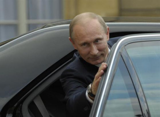 Путин очаквано печели изборите за президент в Русия