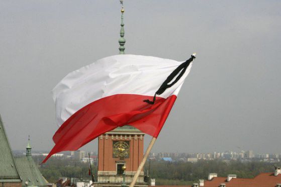 Полша в траур