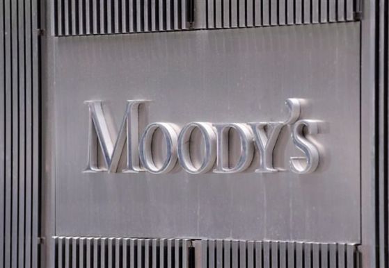 Moody's понижи оценката на Кипър