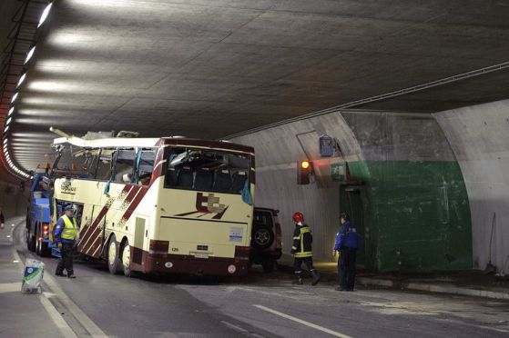 Автобусът убиец в Алпите карал много бързо