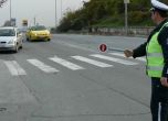 Такси уби две жени на пешеходна пътека