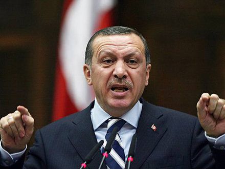 Две години затвор грозят 12 ученици за клевети срещу Ердоган