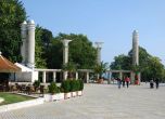 Протест брани Морската градина във Варна