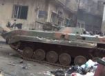 Сирийски самолети бомбардират град до турската граница