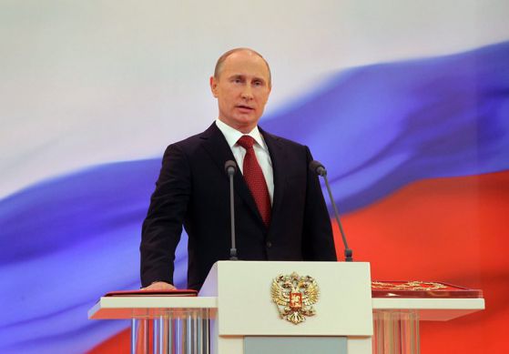 Владимир Путин, встъпва в длъжност 1