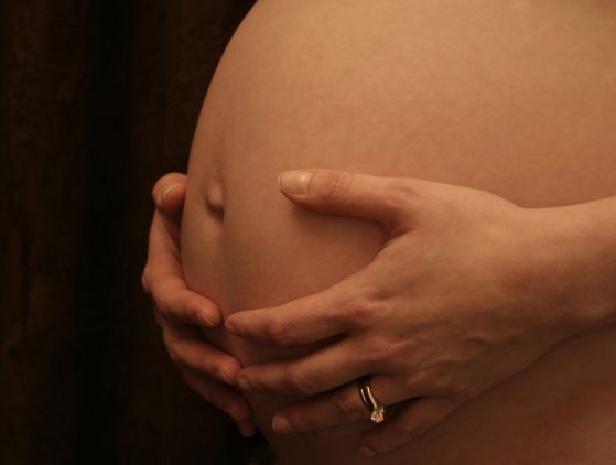 Следващите 7 дни ще са критични за преживялата операция бременна жена от Варна. Снимка: Jose Torres/sxc.hu