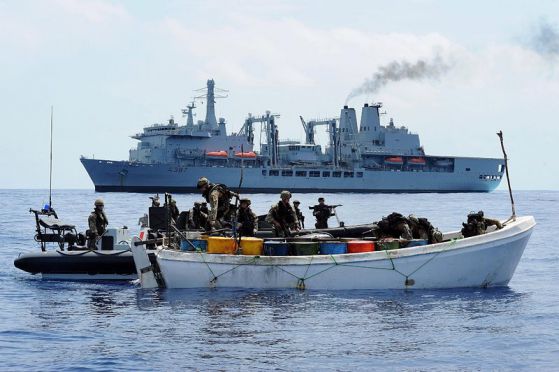 Самолети на ЕС атакуваха база на сомалийски пирати
