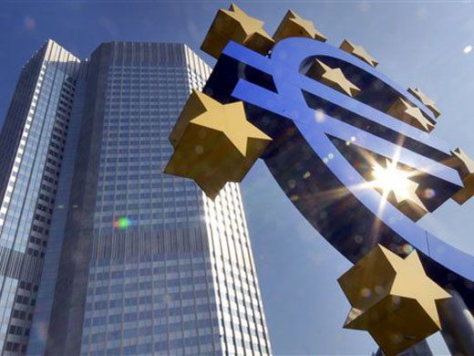 ЕЦБ спря парите за гръцки банки, еврото се срина
