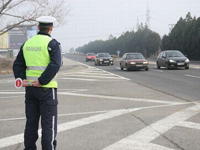 74 шофьори са глобени за говорене по джиесем само във Велико Търново