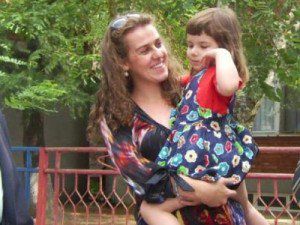Спаска с дъщеря си Сузана след решението на Върховния апелативен съд. Снимка: 