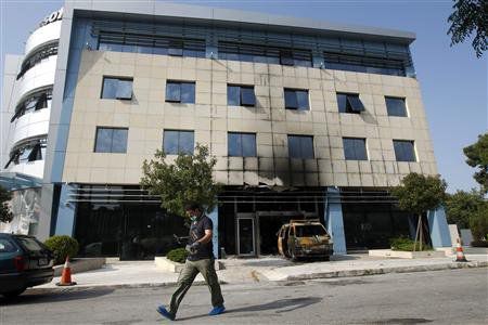 Взривиха центъра на Microsoft в Атина