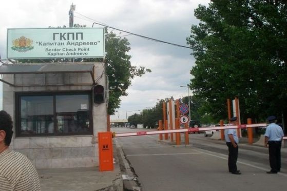 Пребиха български шофьор на ТИР на границата с Турция