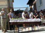 Погребват мъжа, пострадал от взрива пред офис на "Евророма"
