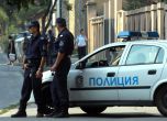 Роми пребиха с камъни полицаи в Петрич