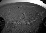 Снимка от първата разходка на Curiosity на Марс. Снимка: НАСА