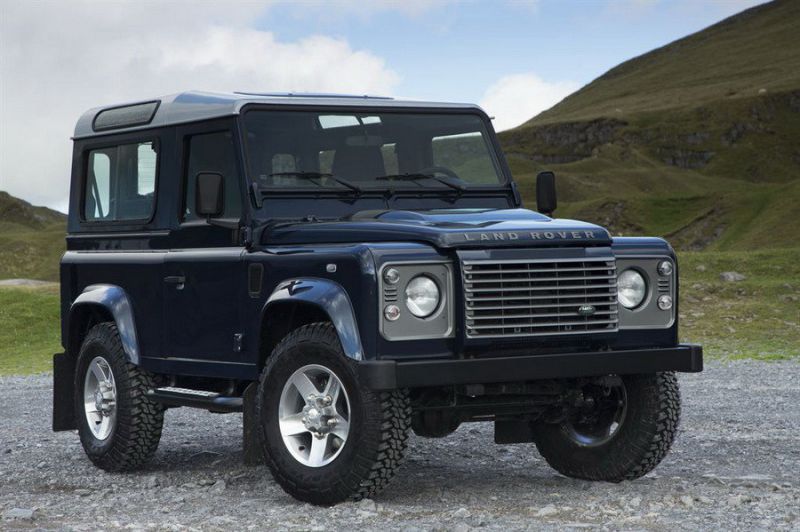 Land Rover Defender 2013