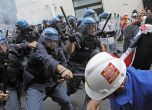 Над 20 души пострадаха при сблъсъци с полицията по време на протест в Рим. Снимка: ЕПА / БГНЕС