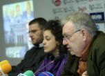 Хиляди българи с маски ще залеят най-малко 15 града в страната точно в 18 часа утре вечер. Снимка: БГНЕС